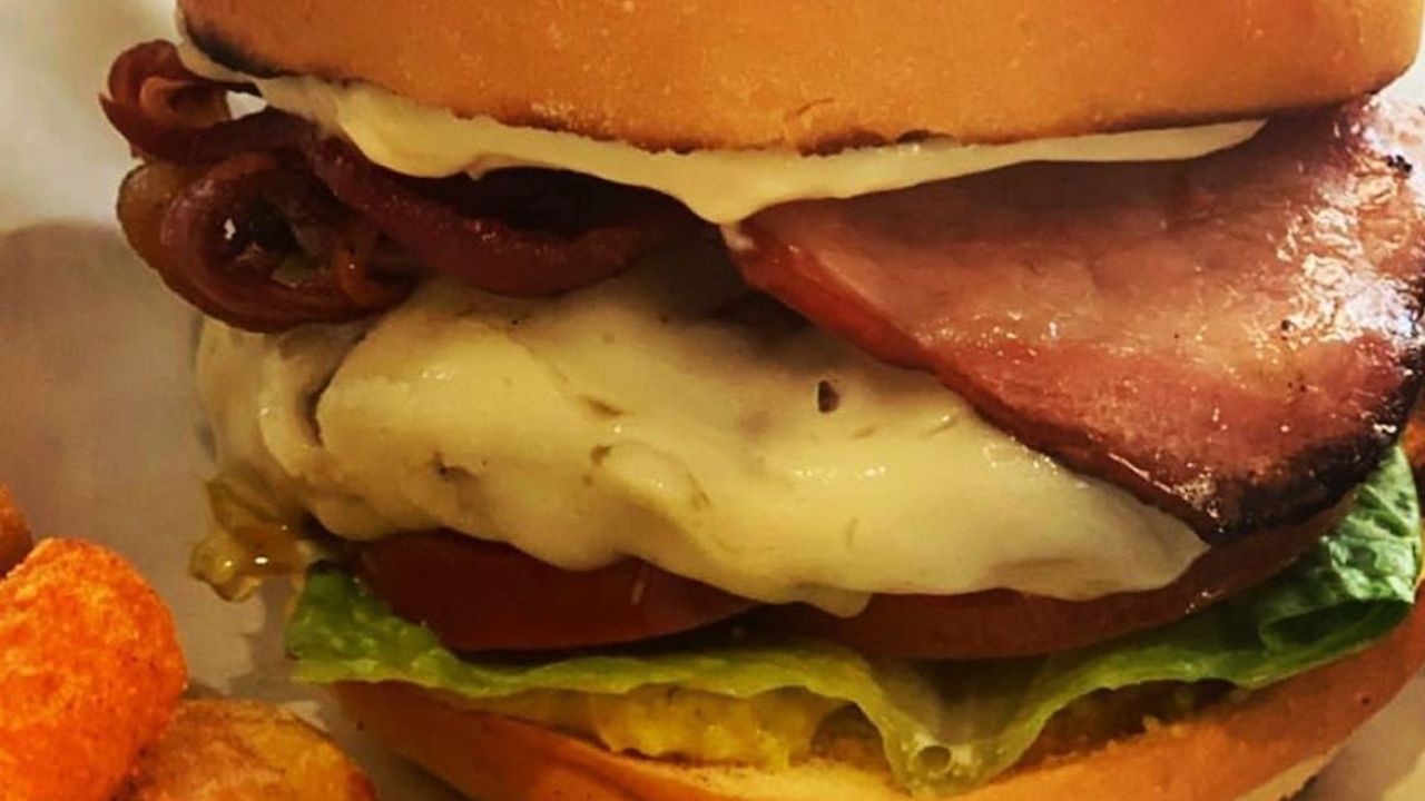 Bettys Beef Burger Deal