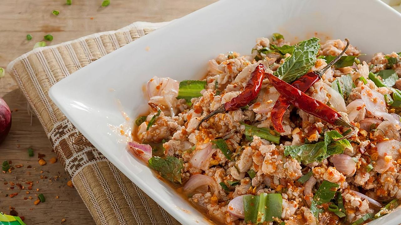 Larb Gai