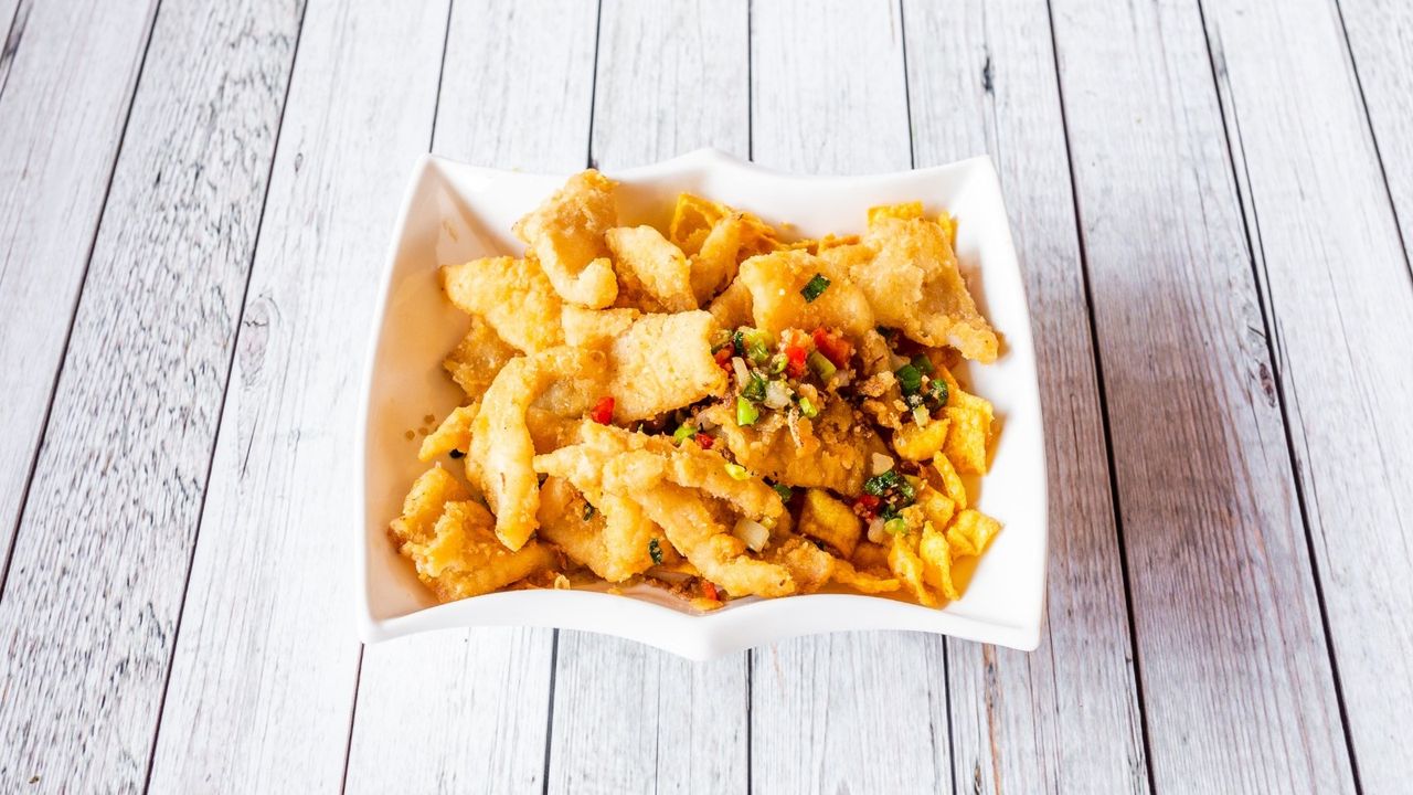 Spicy Salted Calamari or Prawns