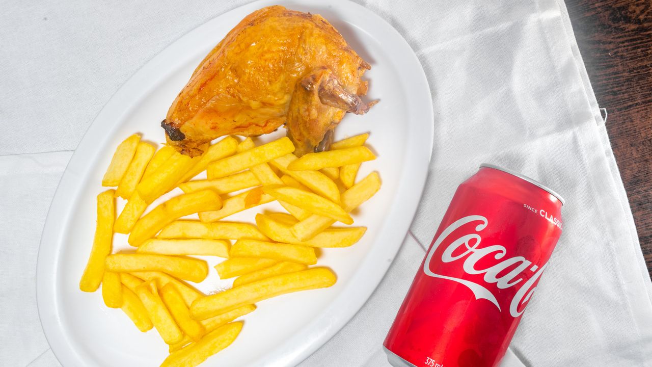 Chicken Nibbles with Chips