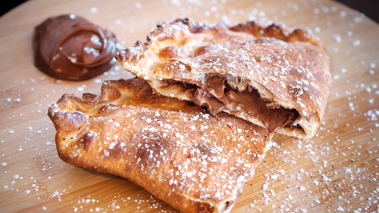 Nutella Calzone