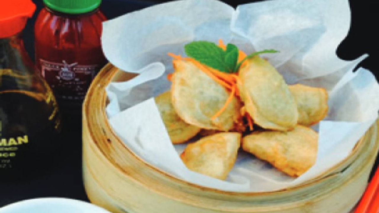 Mini Pork and Chives Dumplings