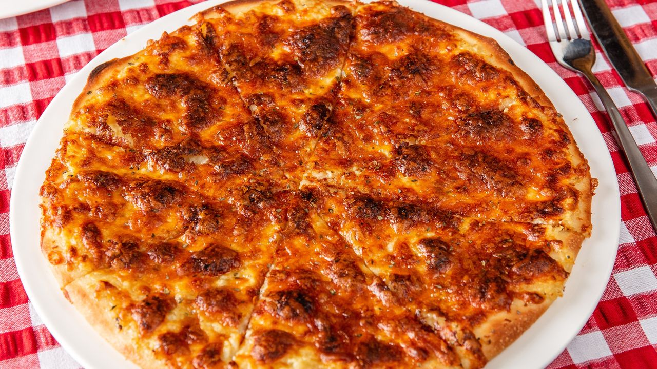 Cheese Garlic Pizza
