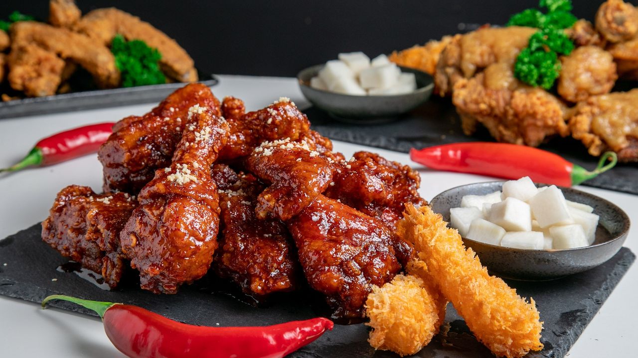 Sweet Chilli Chicken (양념)