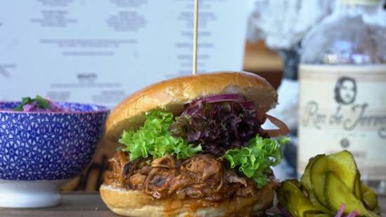 Pulled Pork Burger inkl. Side