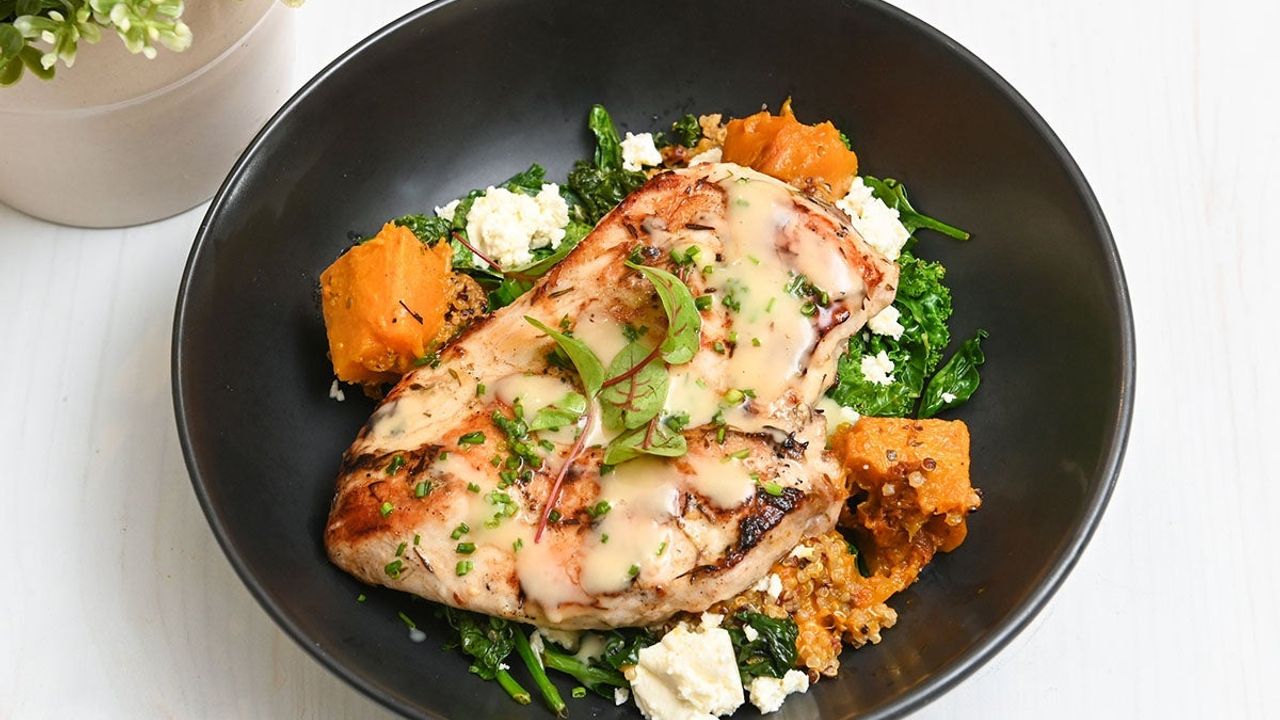Grilled Thyme Chicken Bowl