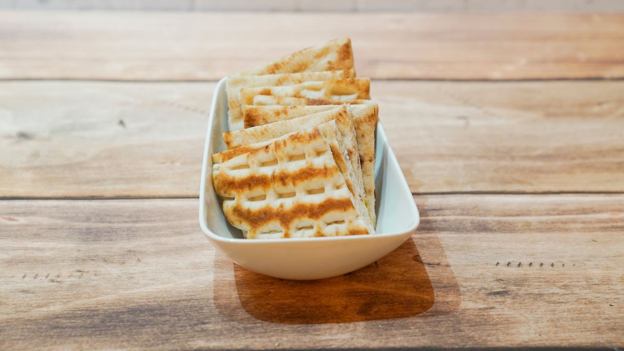 Warm Pita Bread
