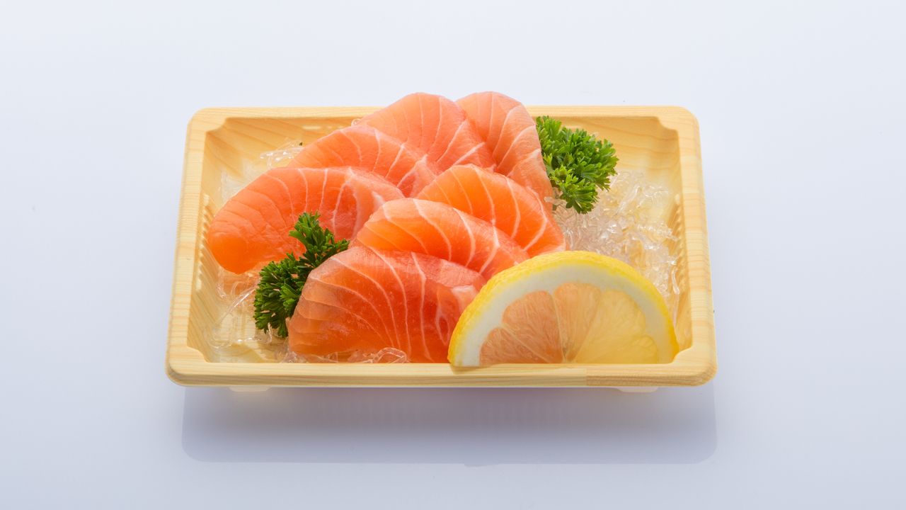 Sashimi Box-Salmon (15 piece)