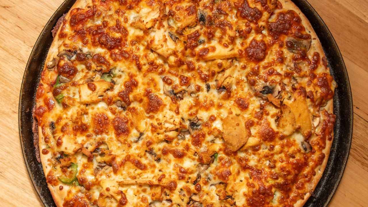 Chicken Supreme Pizza
