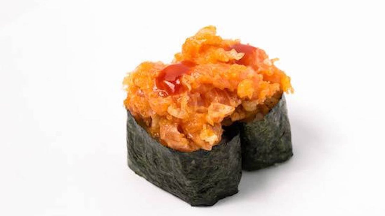 Spicy Salmon Gukan