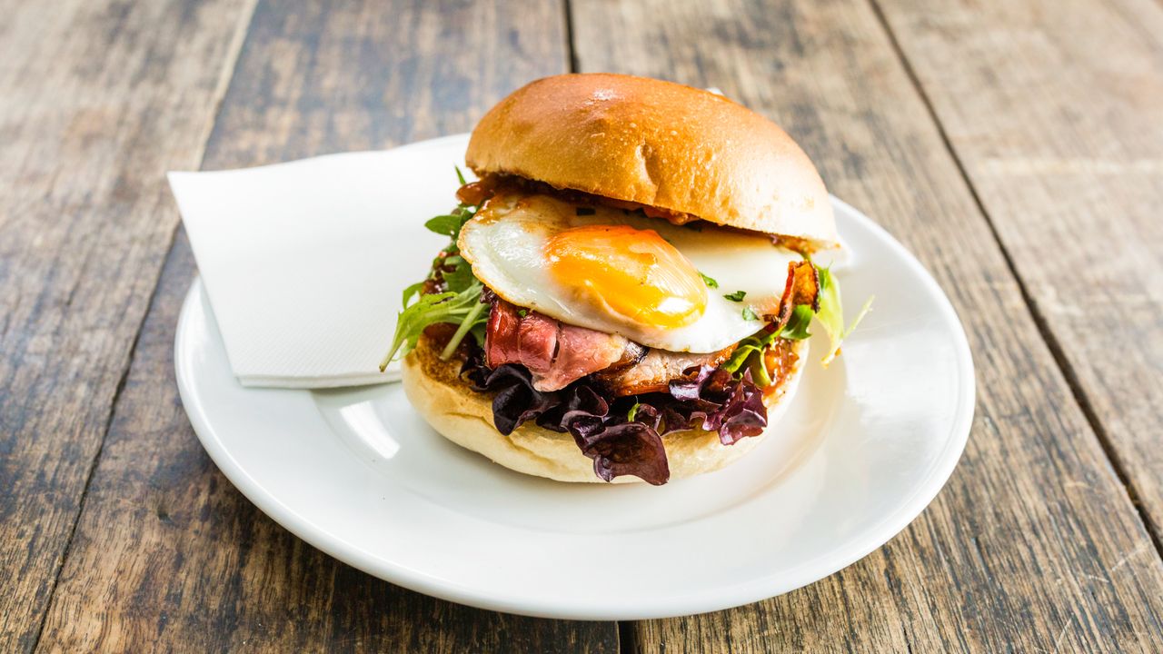 Martin St Burger (Wagyu-Beef or Chicken)