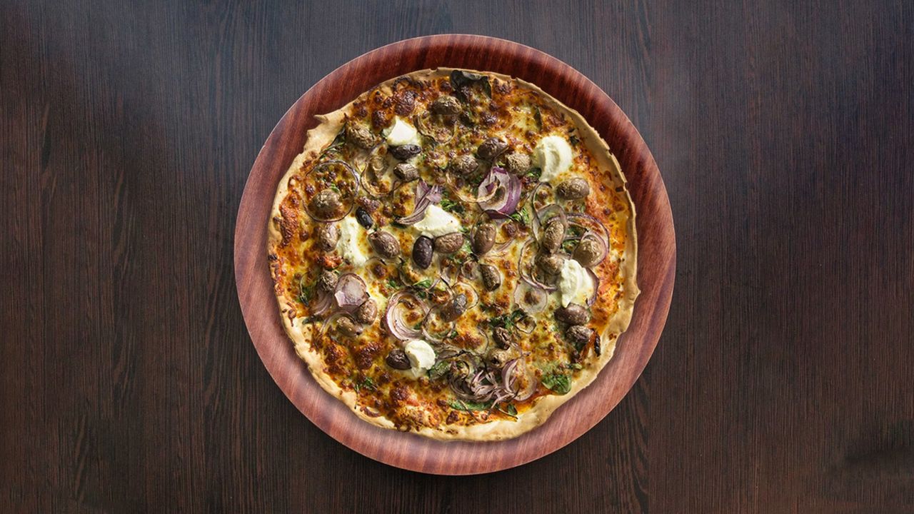 15. Zorro - Small Pizza