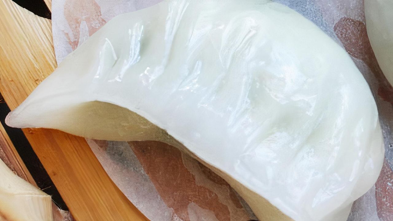 03 Steamed chicken & chives dumpling (4 pcs)