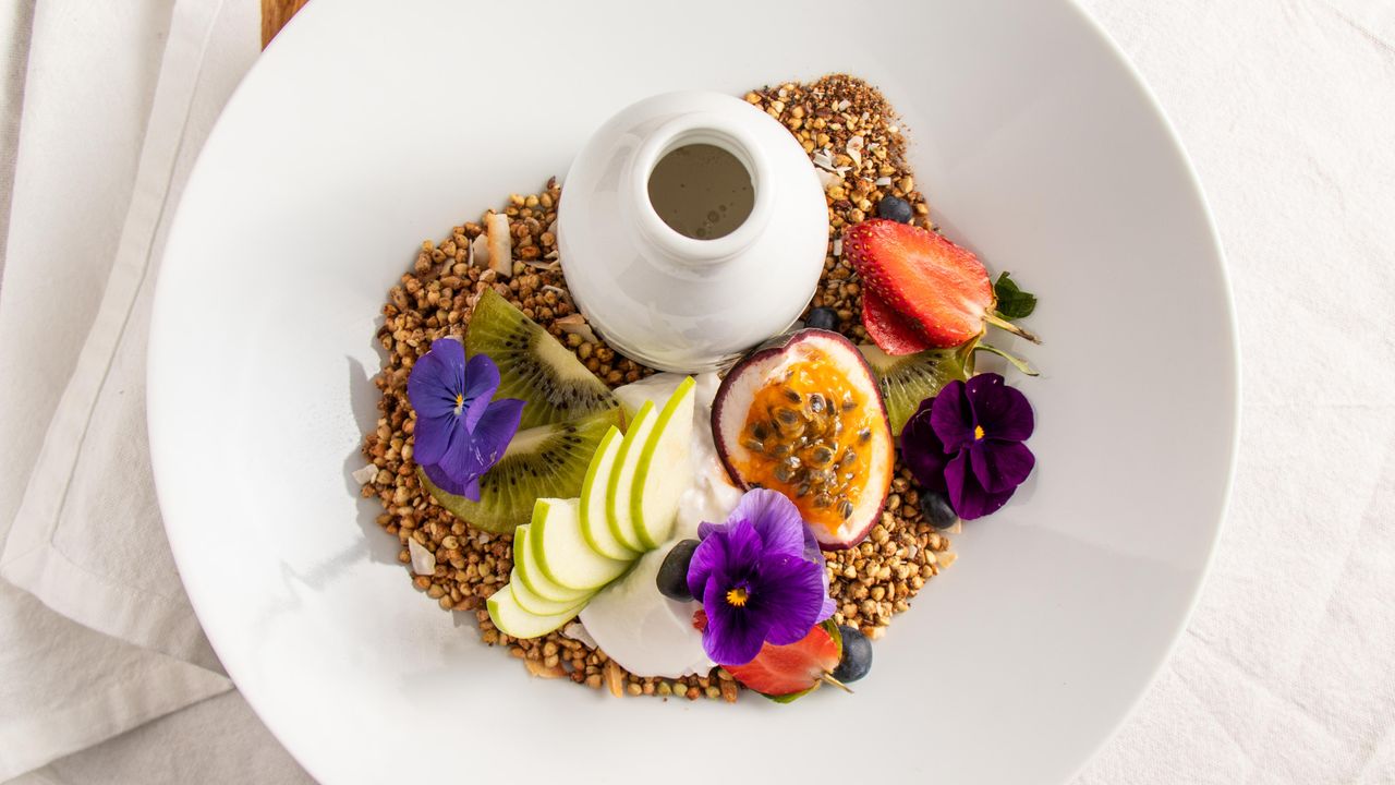 GRANOLA BOWL