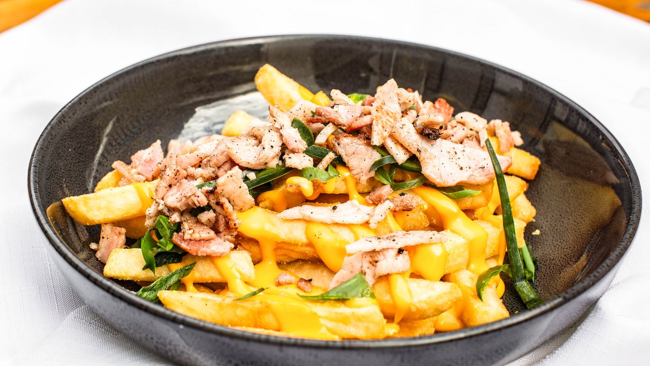 Chilli Cheese & Bacon Fries