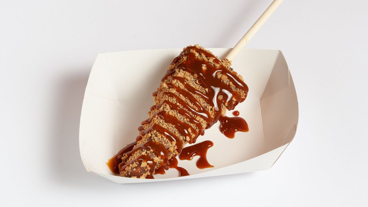 Golden Gaytime Cheesecake