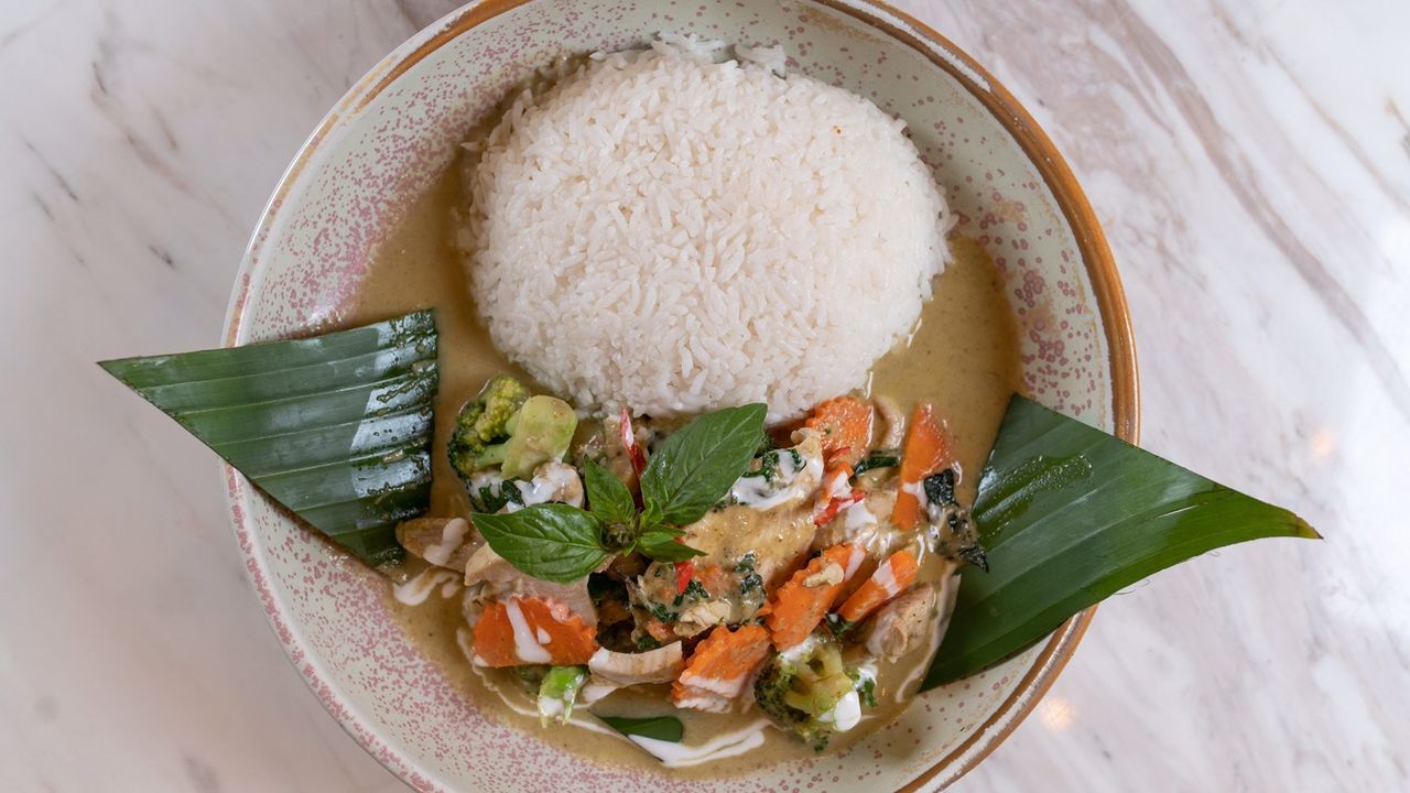 Green Curry Chicken