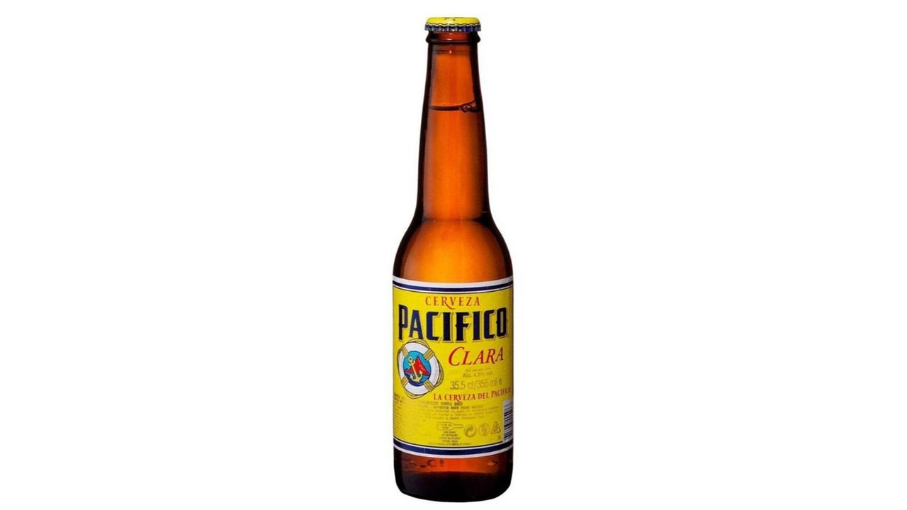 Pacifico Pilsner (355ml)