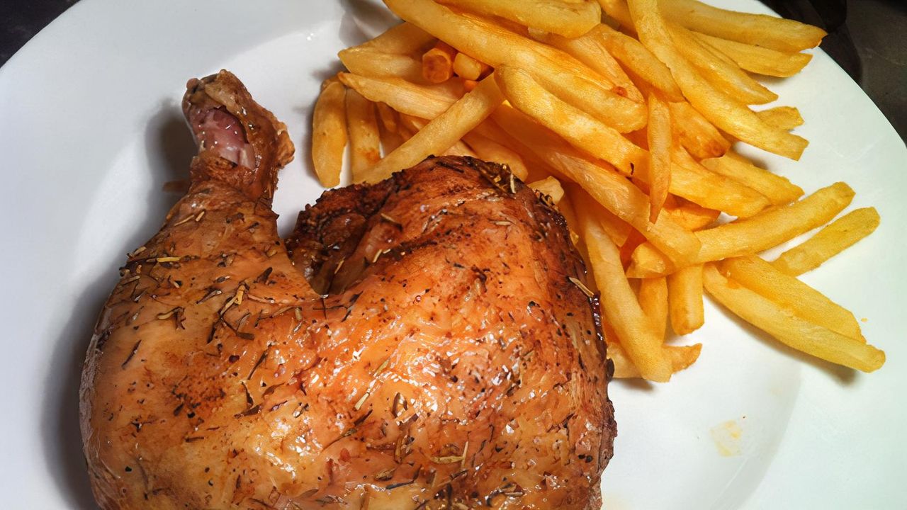 1/2 Chicken & Chips