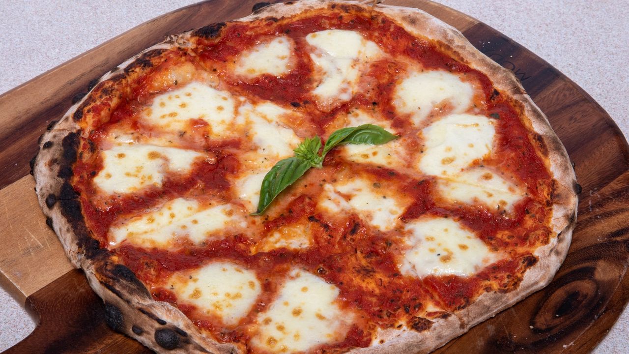 17. Bufalina Margherita
