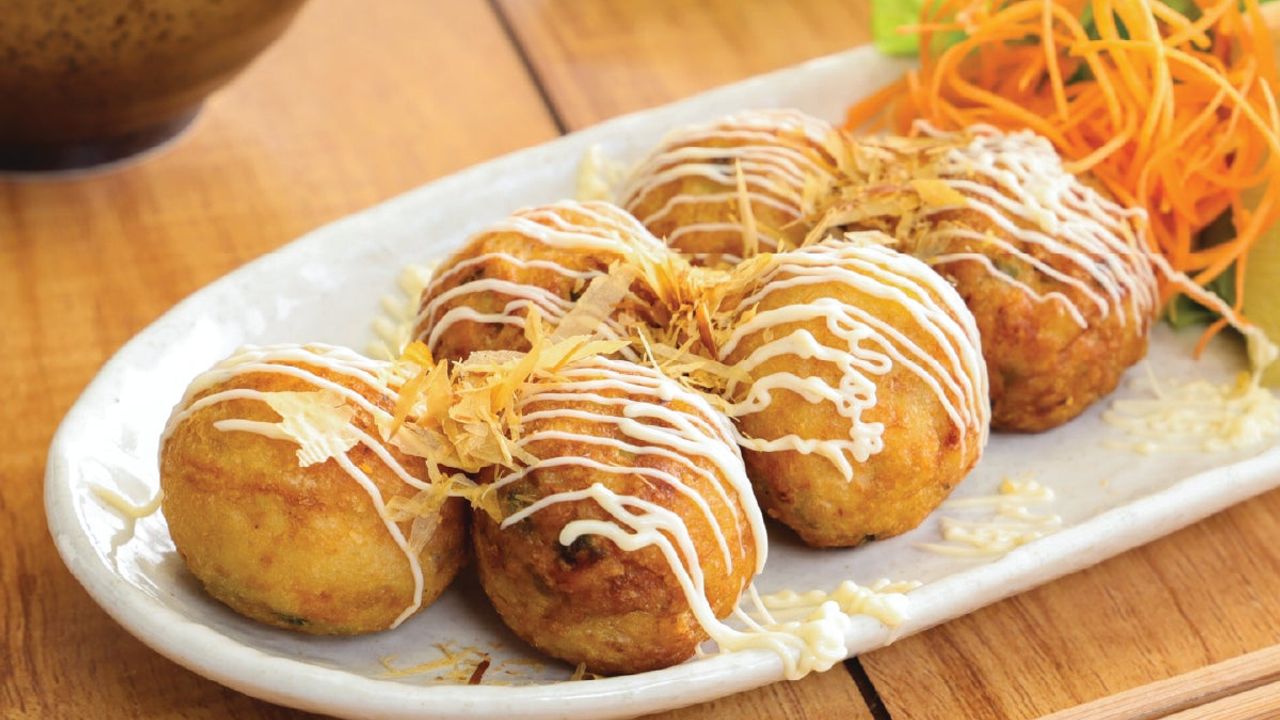 Takoyaki (6 Pieces)