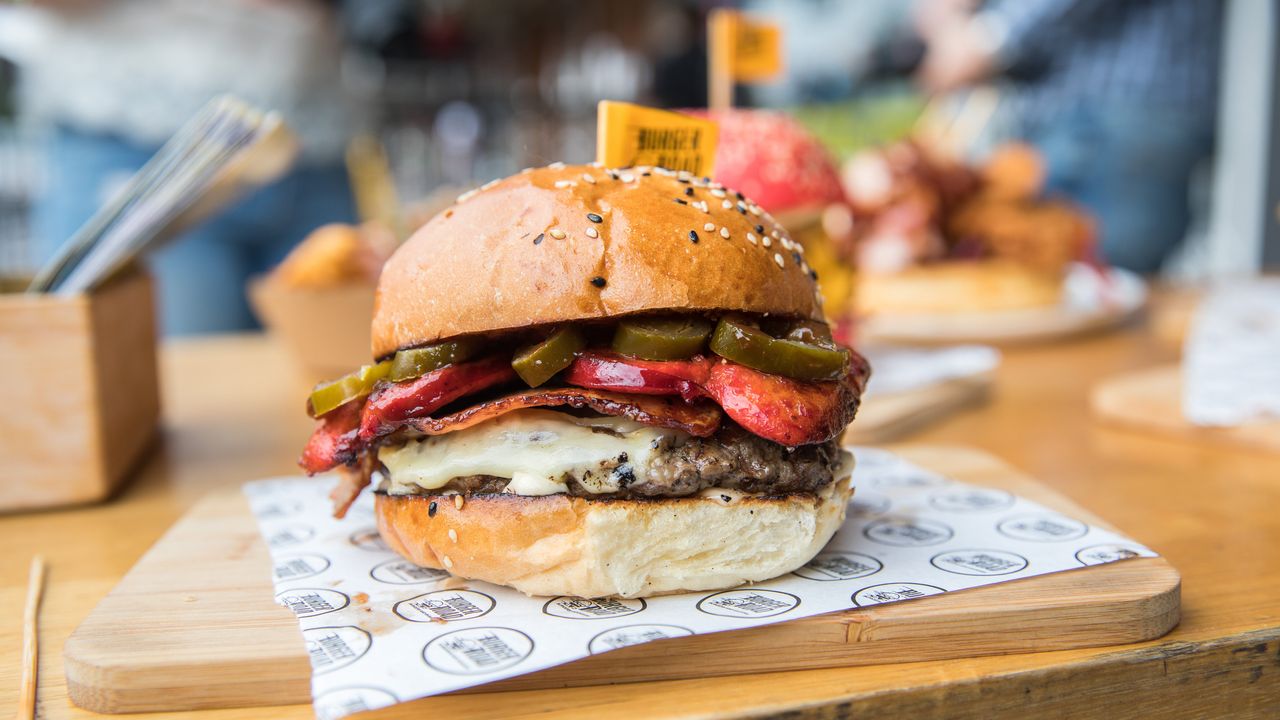 The Sheriff's Burger "Busted"
