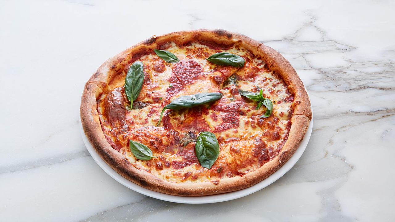 Vegan Margherita Pizza