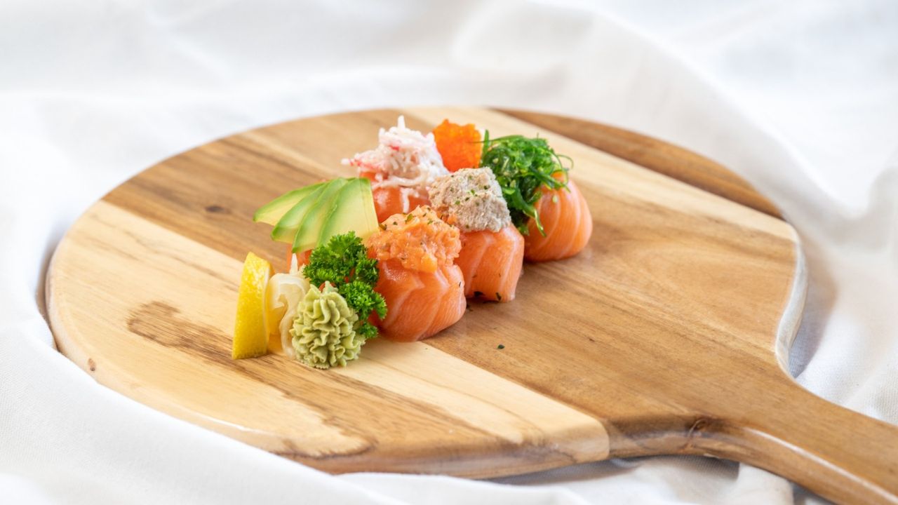 Assorted Salmon Ship