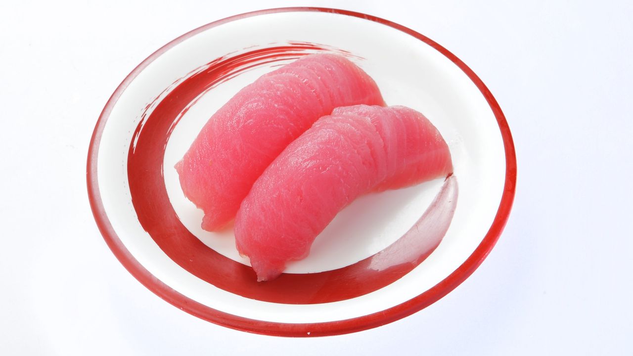 Maguro (Fresh Tuna) Nigiri