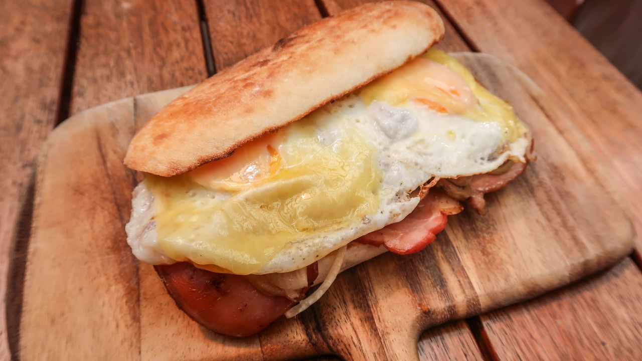 Bacon and Egg Roll