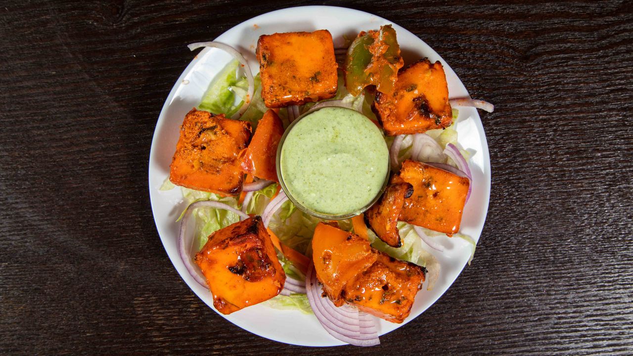 Paneer Tikka Kebab (Medium) (6 Pieces)