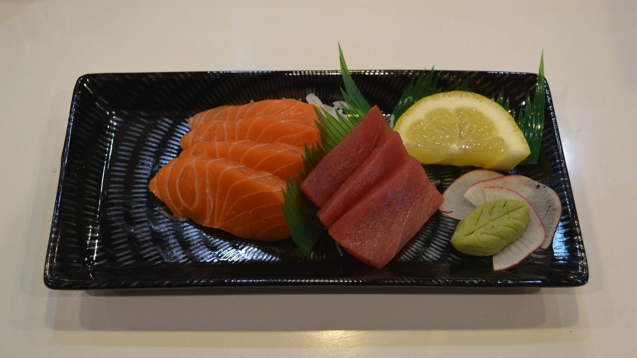 Mixed Salmon & Tuna (7pc)
