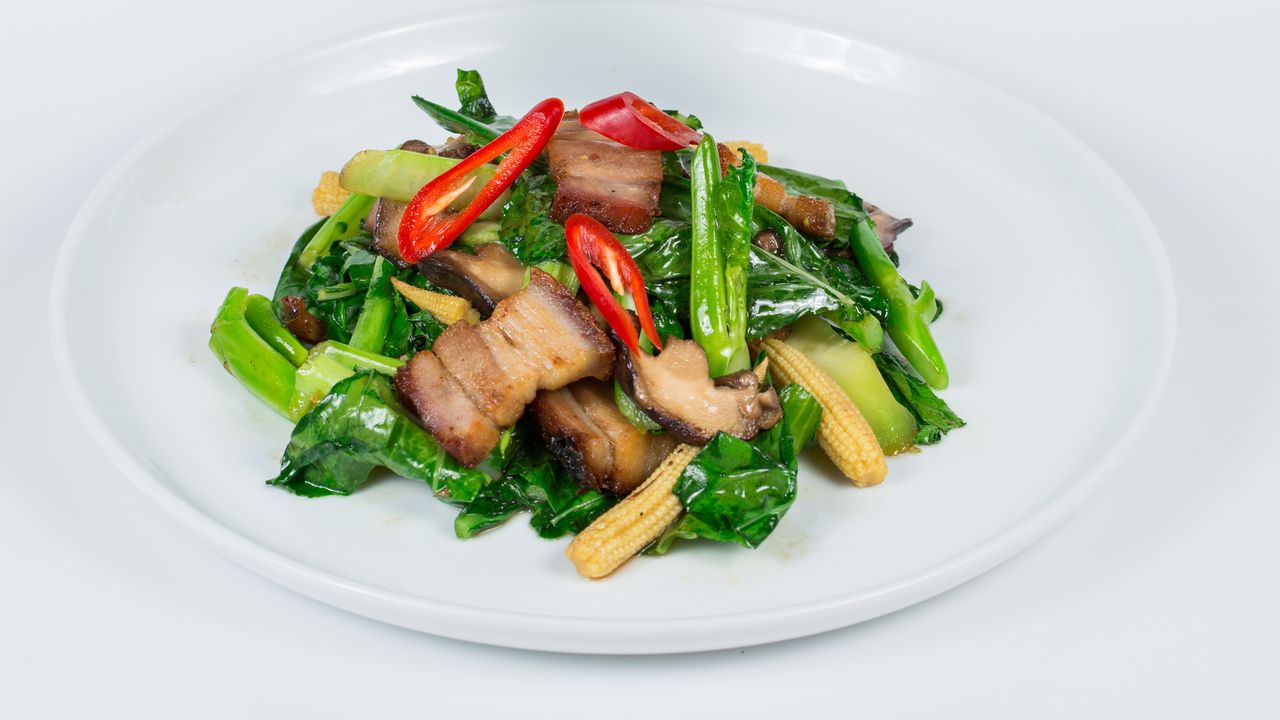 52. Crispy Pork With Chinese Broccoli