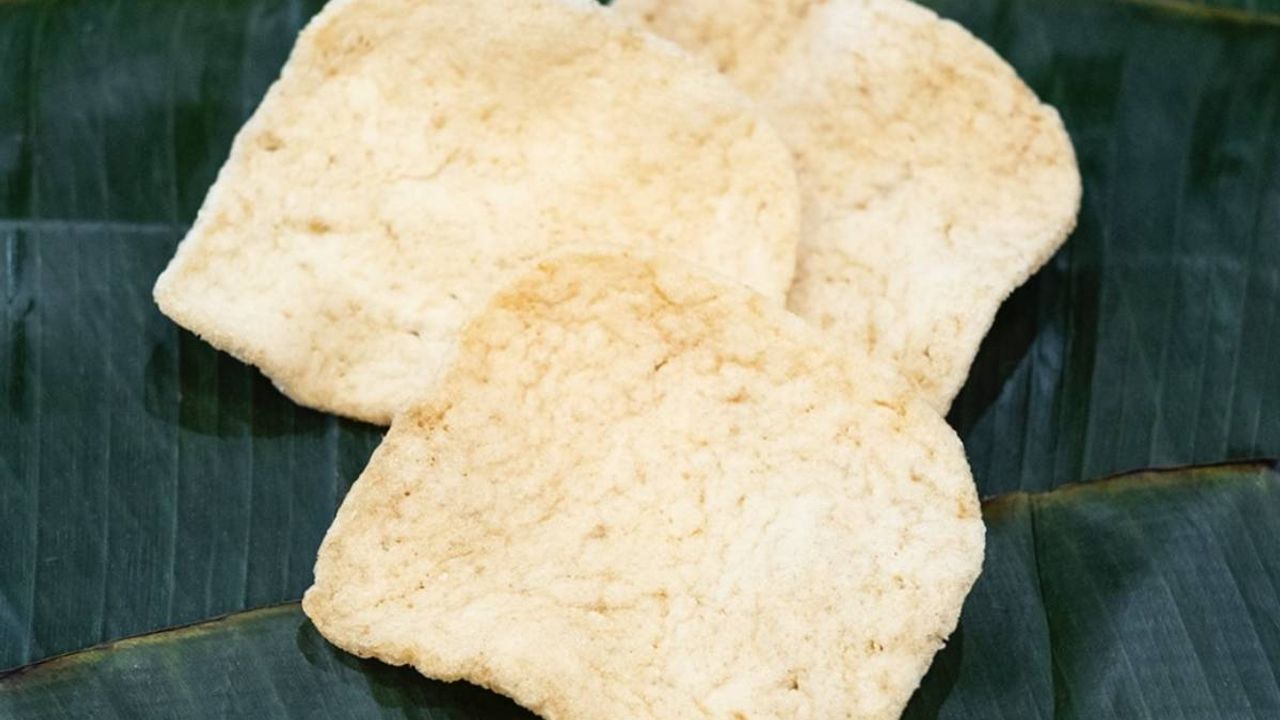 Prawn Crackers (Kerupuk Udang)