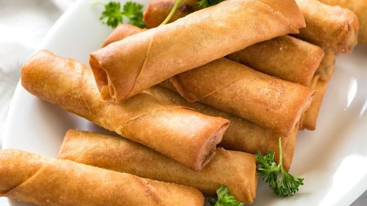 Pork Mini Spring Rolls
