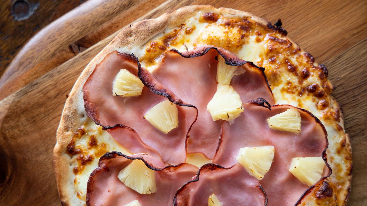 Hawaiian Pizza