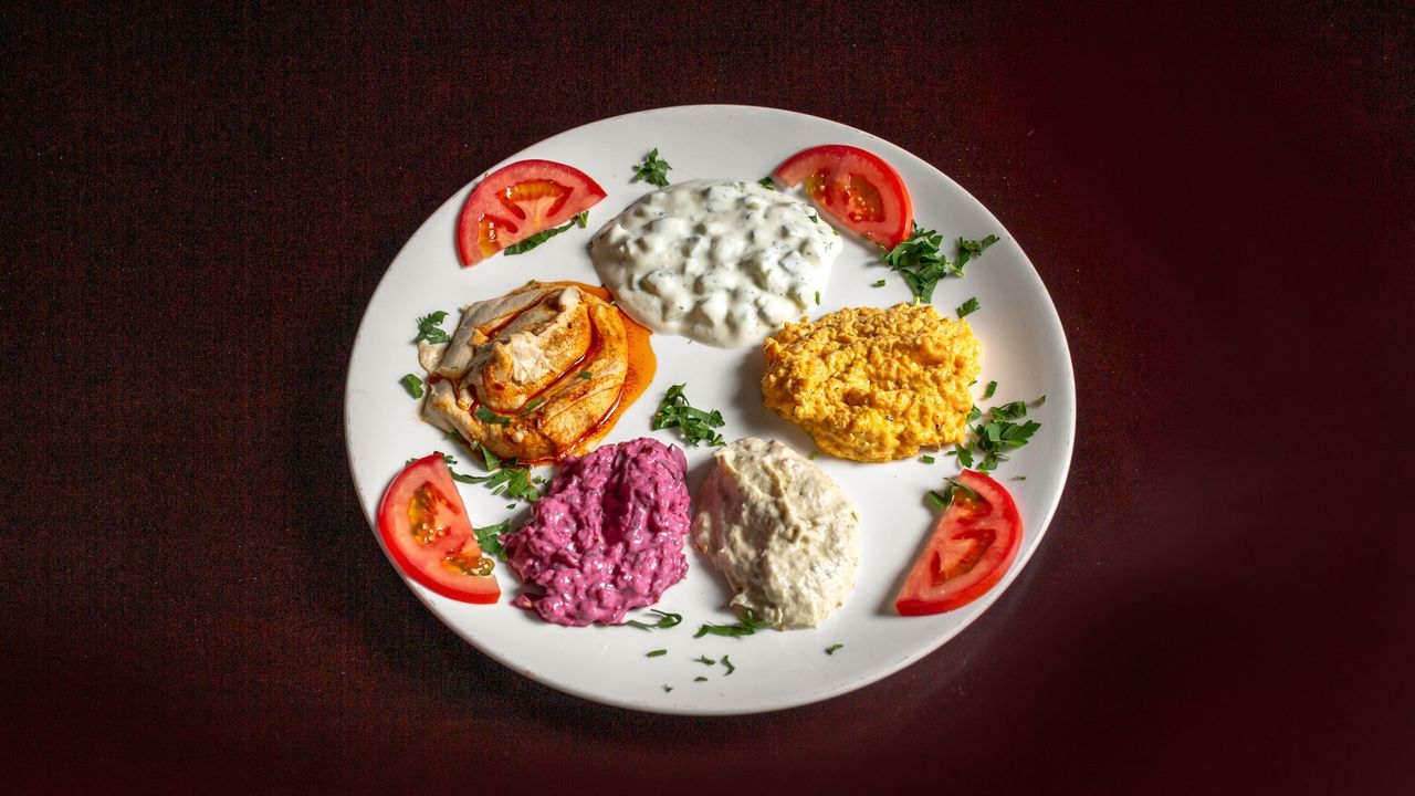 Babagannuj (Eggplant, Yoghurt, Olive Oil, Garlic, Tahini)