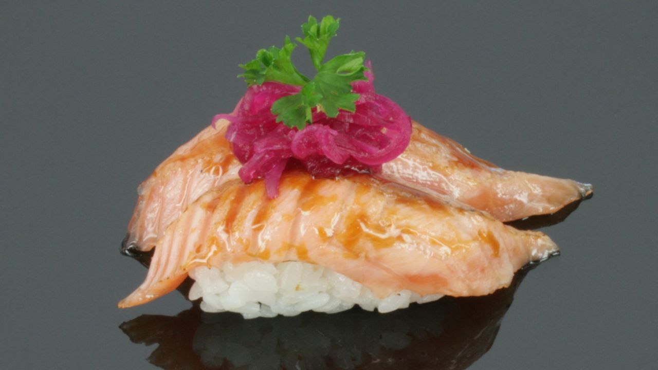 Aburi Salmon Nigiri