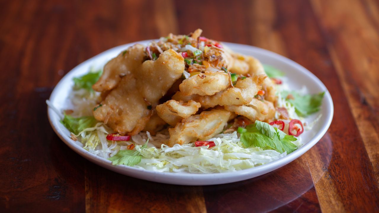 Deep Fried Calamari with Spicy Salt and Chili