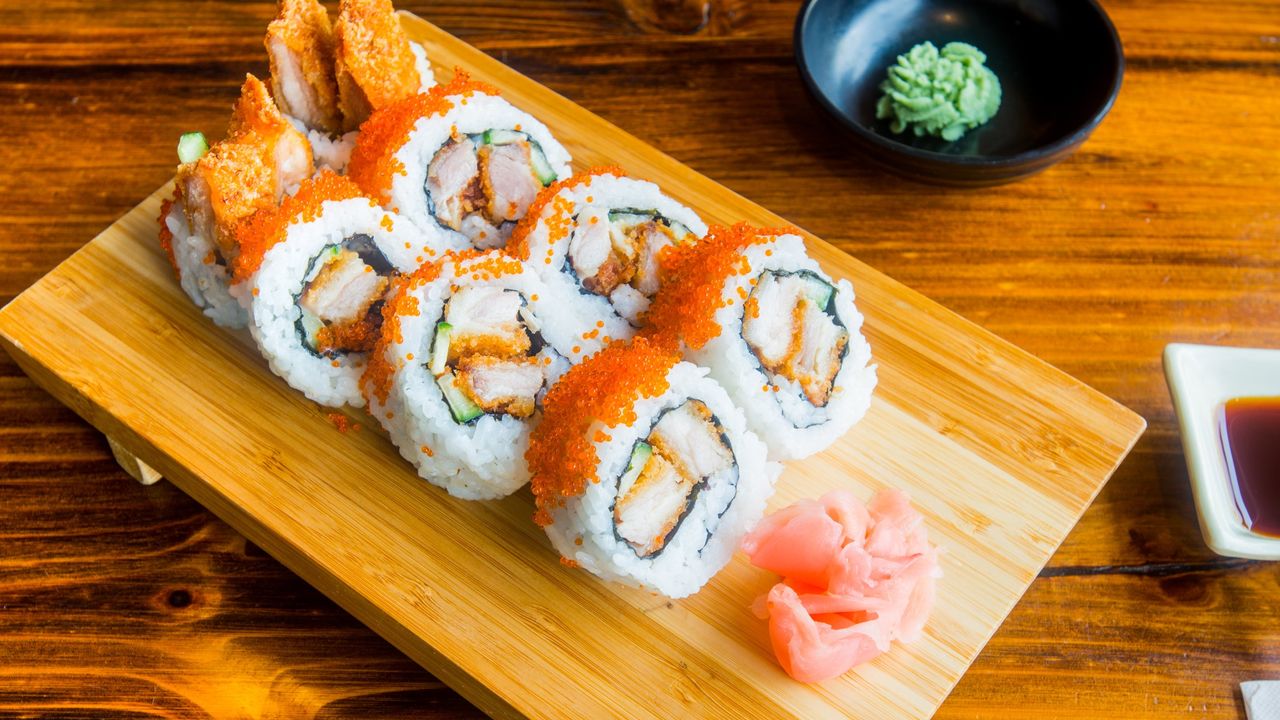Crispy Chicken & Tobiko Inside-Out Roll