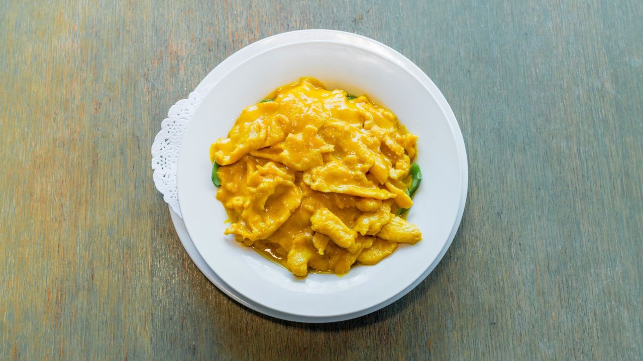 Chicken Fillets in a Creamy Turmeric Coconut Sauce