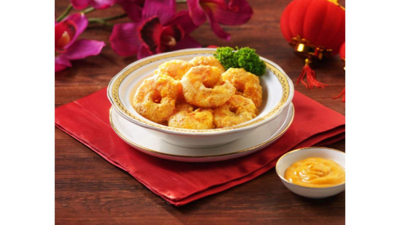 Deep Fried Prawns with Salt and Chili