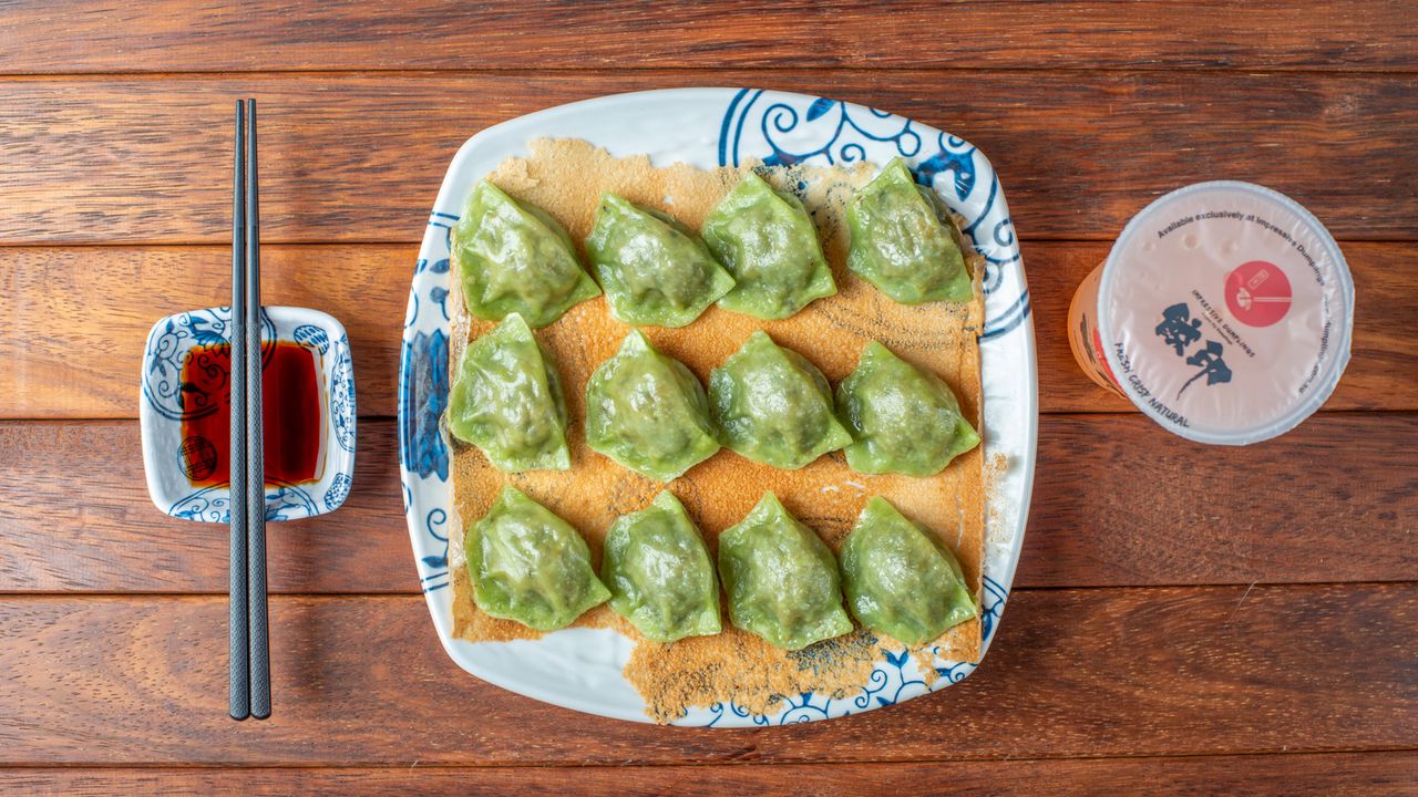 Pan-Fried Vegetarian Dumplings with Crispy Crepe（12p）