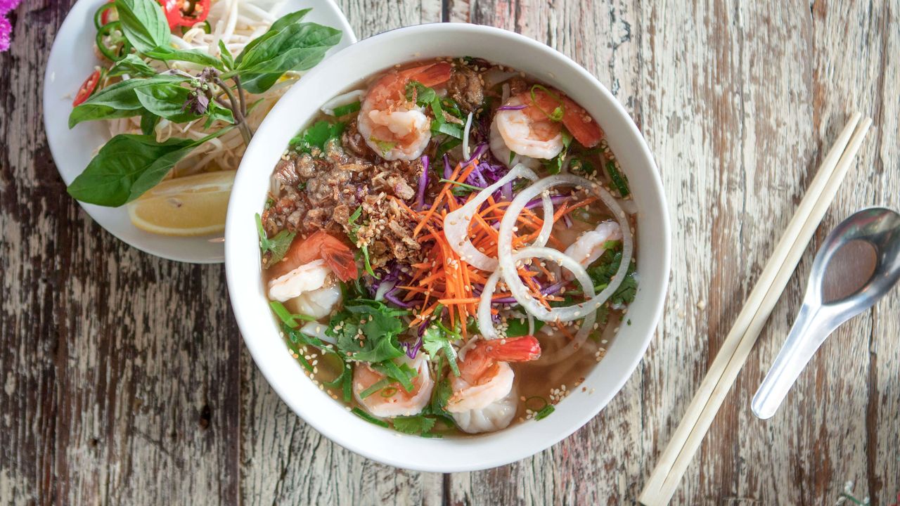 Spicy Pho Sesame Prawns