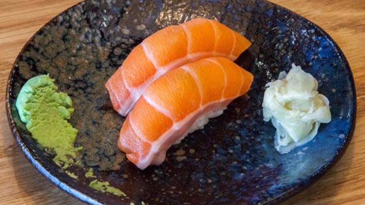 Salmon Nigiri