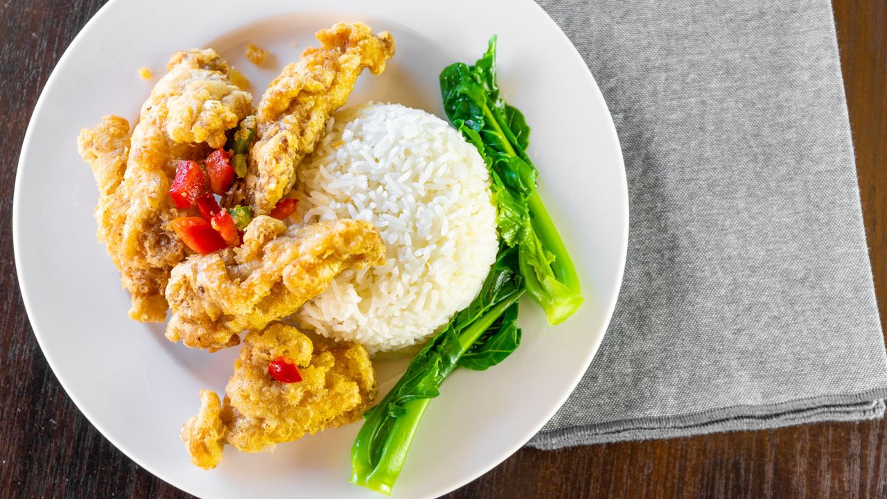 Spicy Chicken Ribs on Steamed Rice