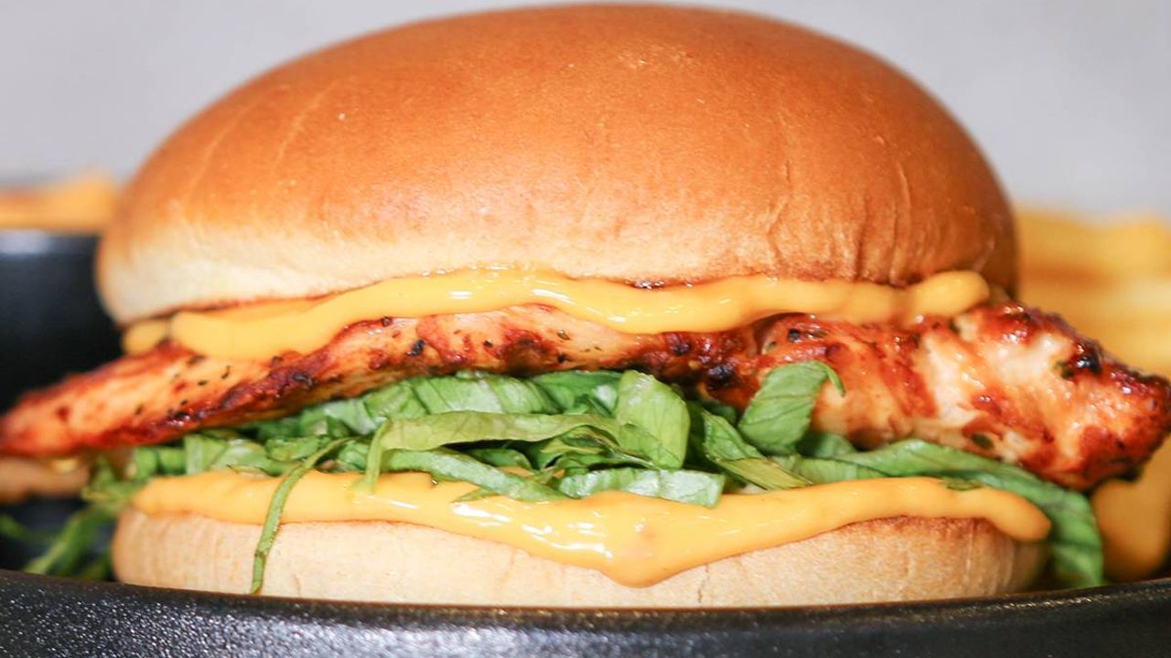 Spicy Chicken Burger