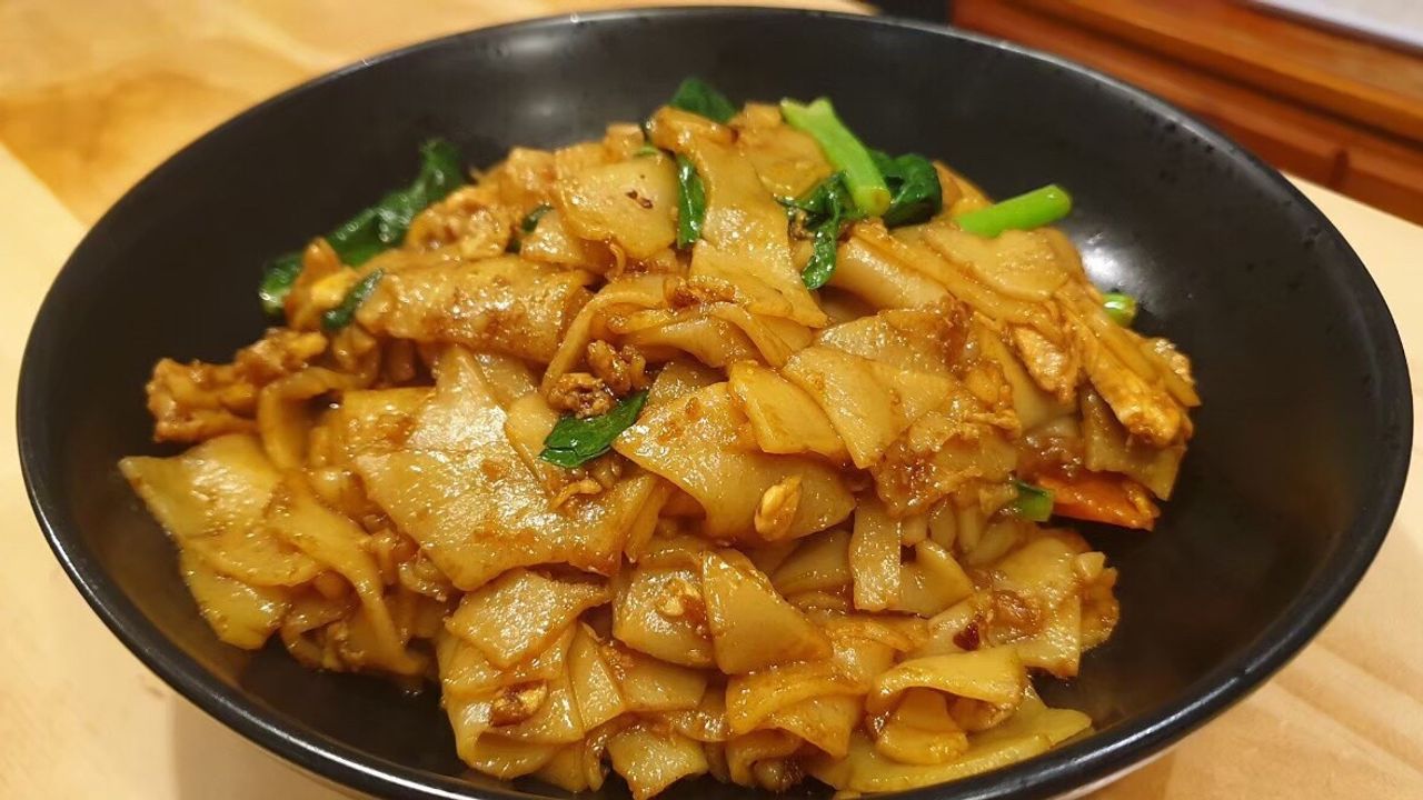 Pad See Ew