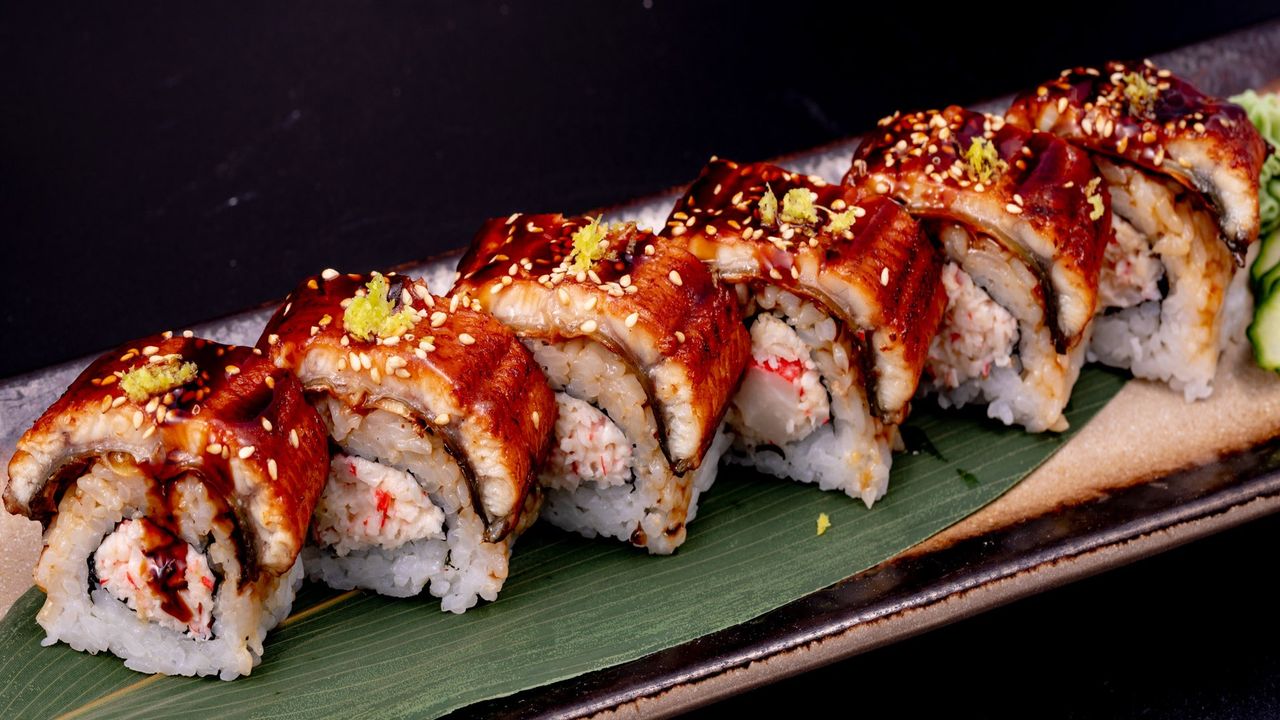 Special Unagi Maki (6 Pieces)