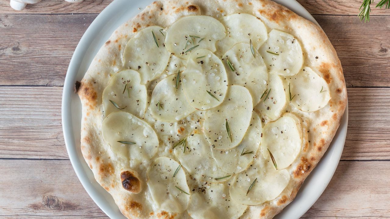 Chipped Pizza (v)